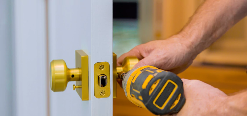 Local Locksmith For Key Fob Replacement in Freeport
