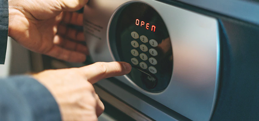 Cash Safe Openers in Freeport