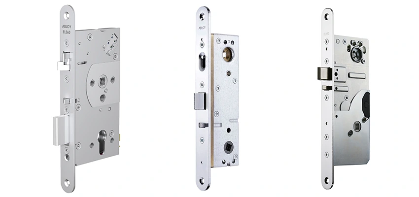 ASSA-Abloy Locks Hinge Repair in Freeport, Illinois