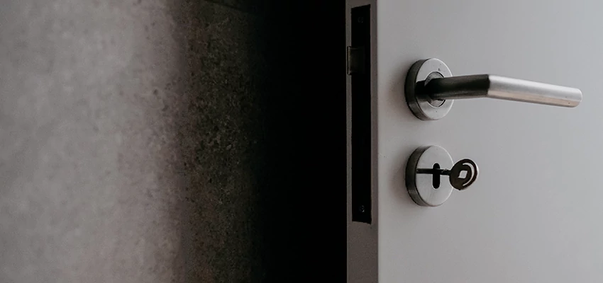 Front Door Handle Repair And Installation in Freeport, IL