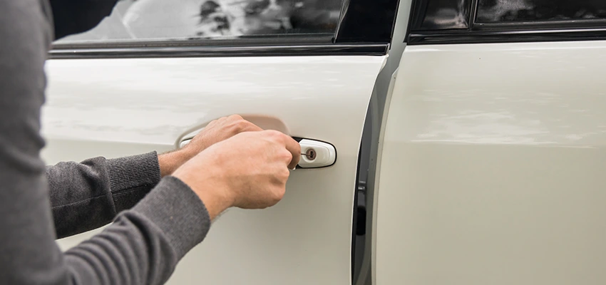 Unlock Car Door Service in Freeport