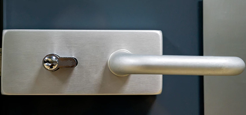 Change Patio Door Locks in Freeport, Illinois