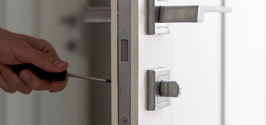 Key Programming Locksmith Open Now in Freeport, Illinois